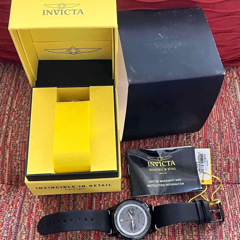 NOS Invicta Gents Wristwatch - Picture 4 of 8